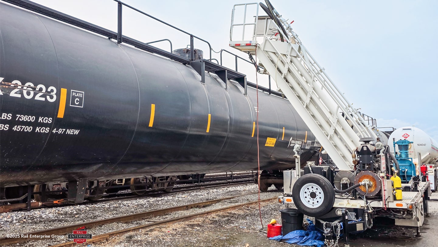 Bulk Products Transloading Image 4