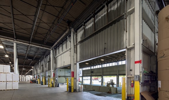 Rail to truck Cross dock and Warehousing Image 5